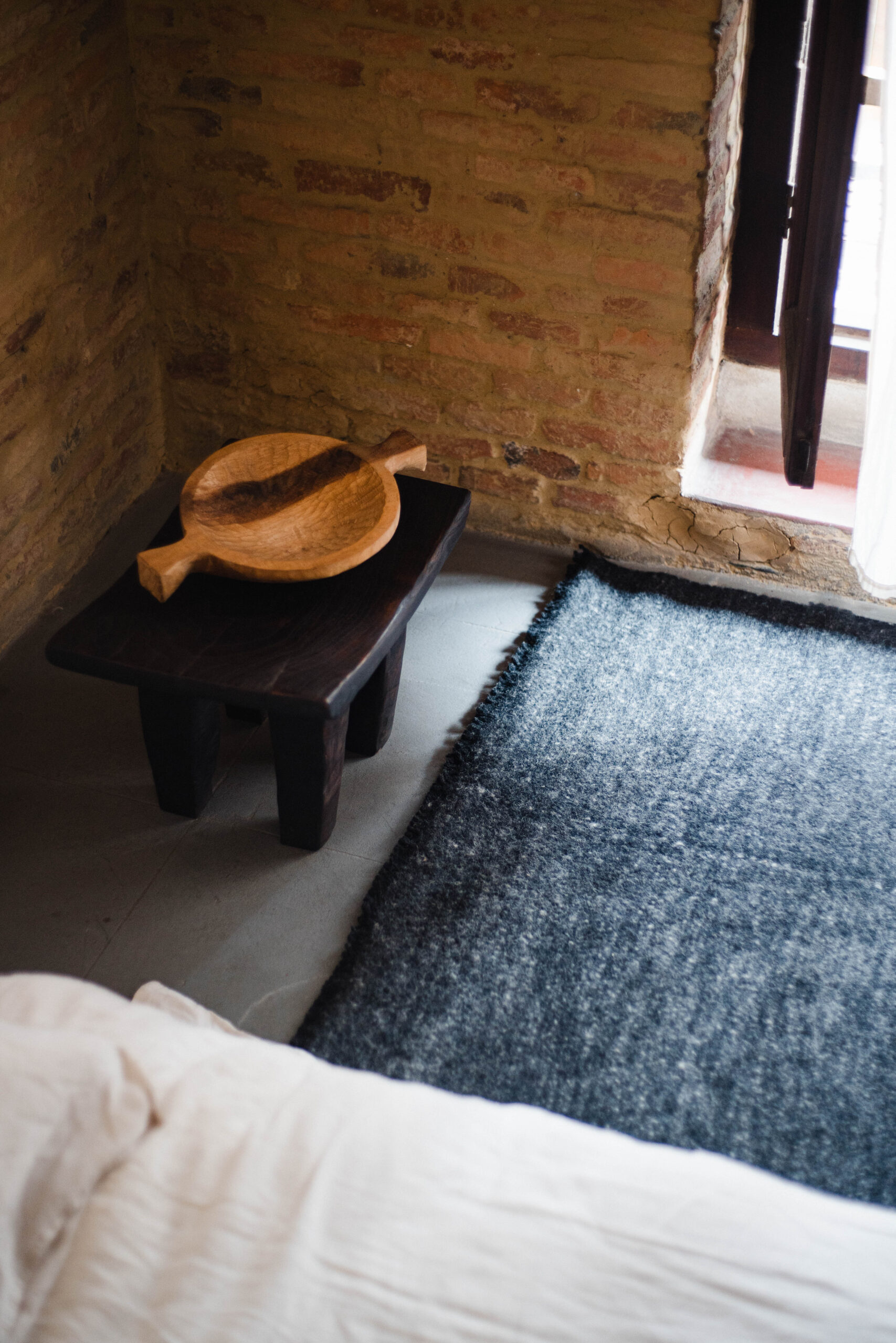 Teppich KALA RATRI RUG – Bild 5